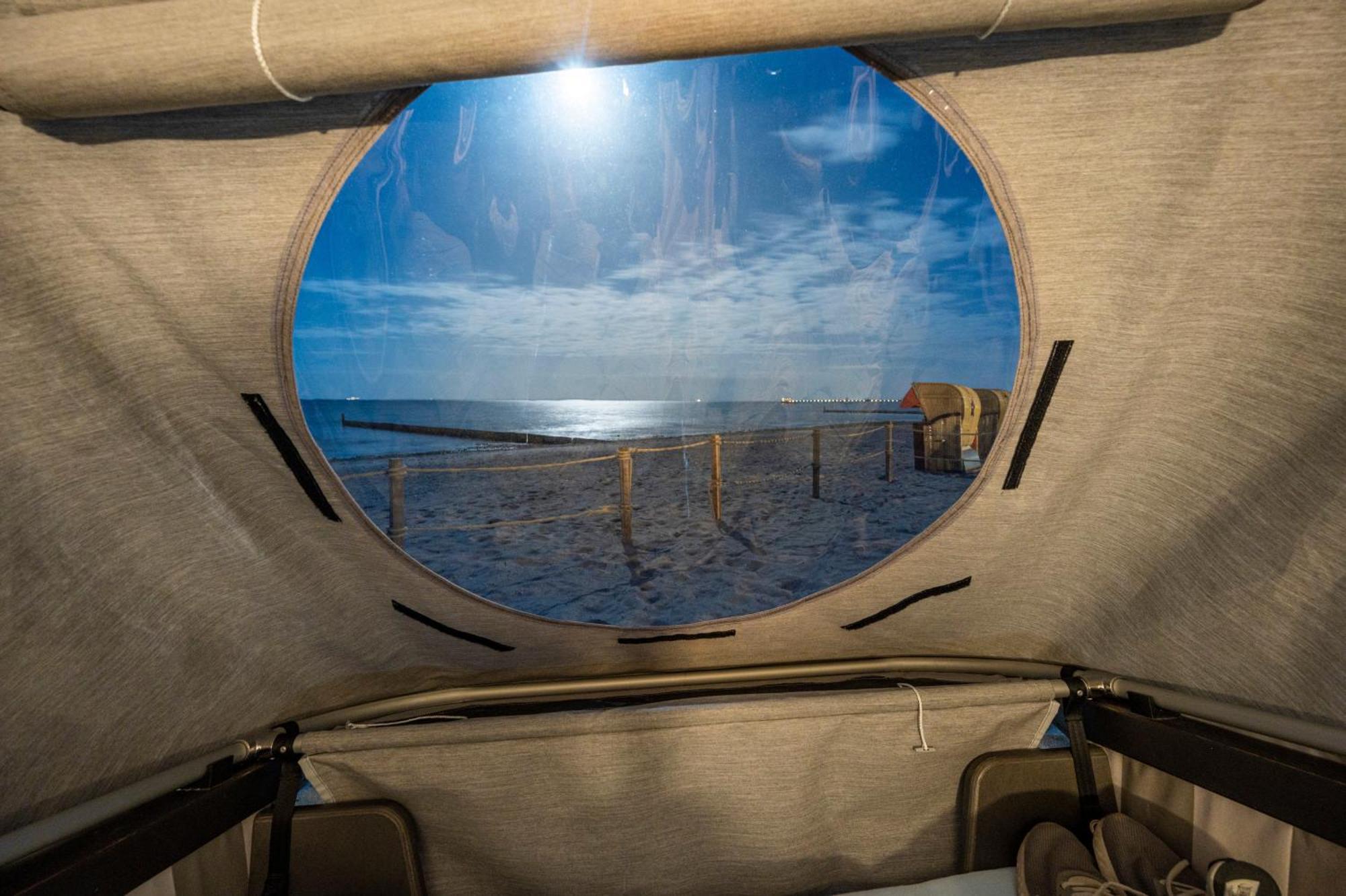 Schlafstrandkorb Nr 1 Kellenhusen Bagian luar foto